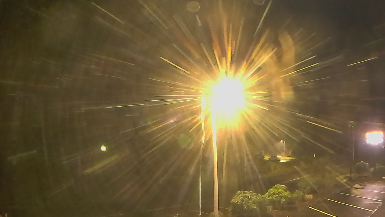 Thumbnail for current weather camera view from Wishkah Valley School in Aberdeen, Washington