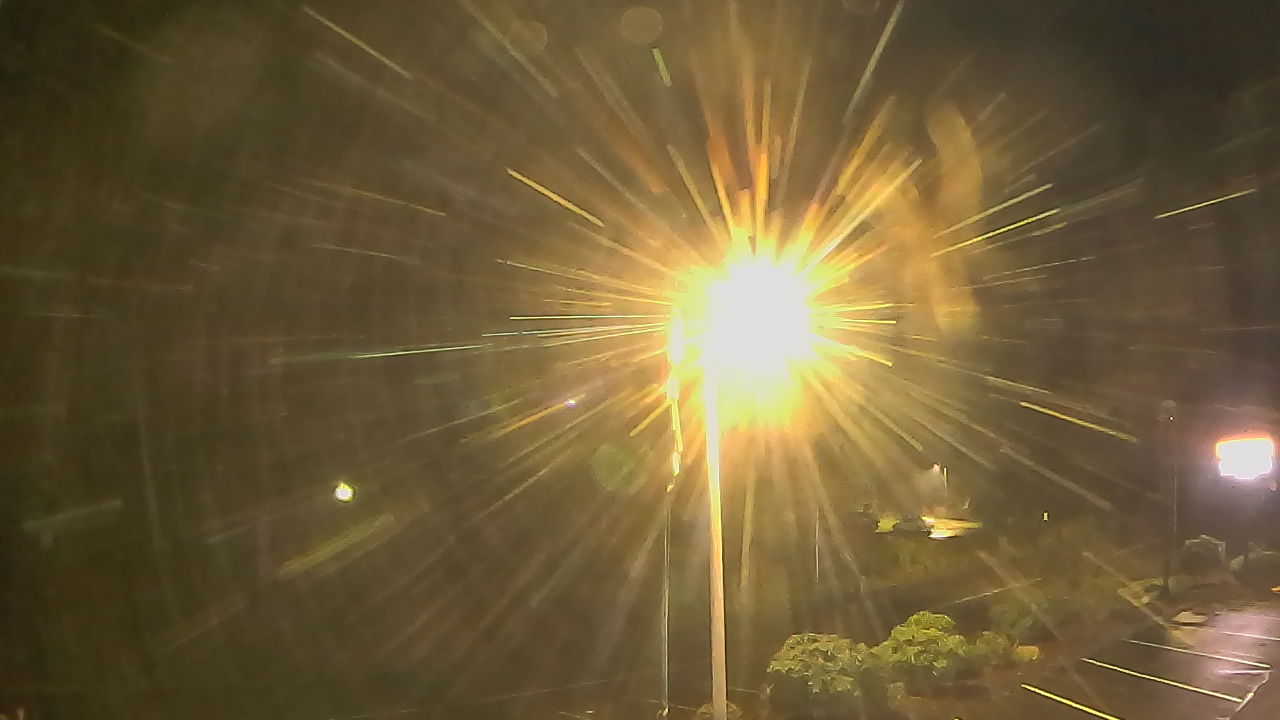 Thumbnail for current weather camera view from Wishkah Valley School in Aberdeen, Washington