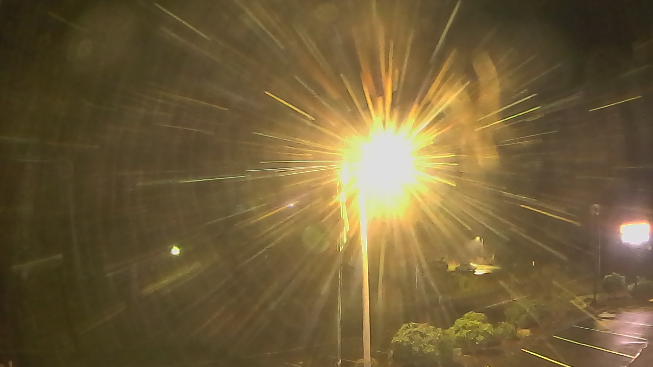 Thumbnail for current weather camera view from Wishkah Valley School in Aberdeen, Washington