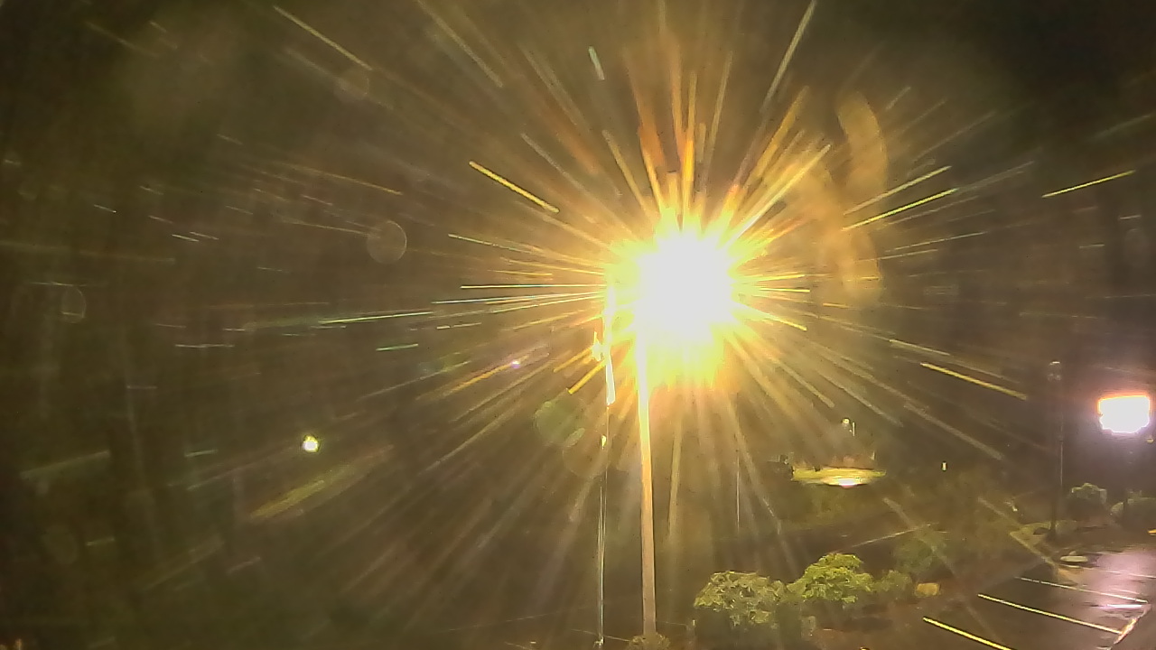 Thumbnail for current weather camera view from Wishkah Valley School in Aberdeen, Washington