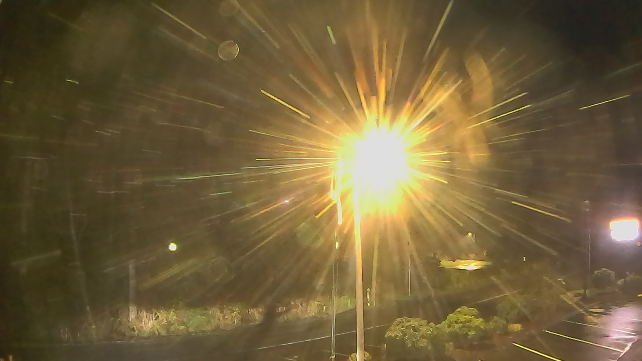 Thumbnail for current weather camera view from Wishkah Valley School in Aberdeen, Washington