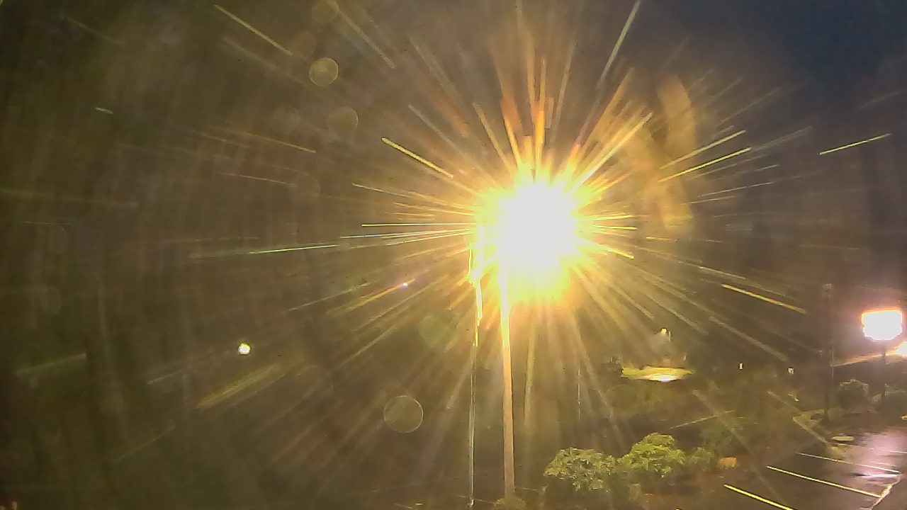 Thumbnail for current weather camera view from Wishkah Valley School in Aberdeen, Washington