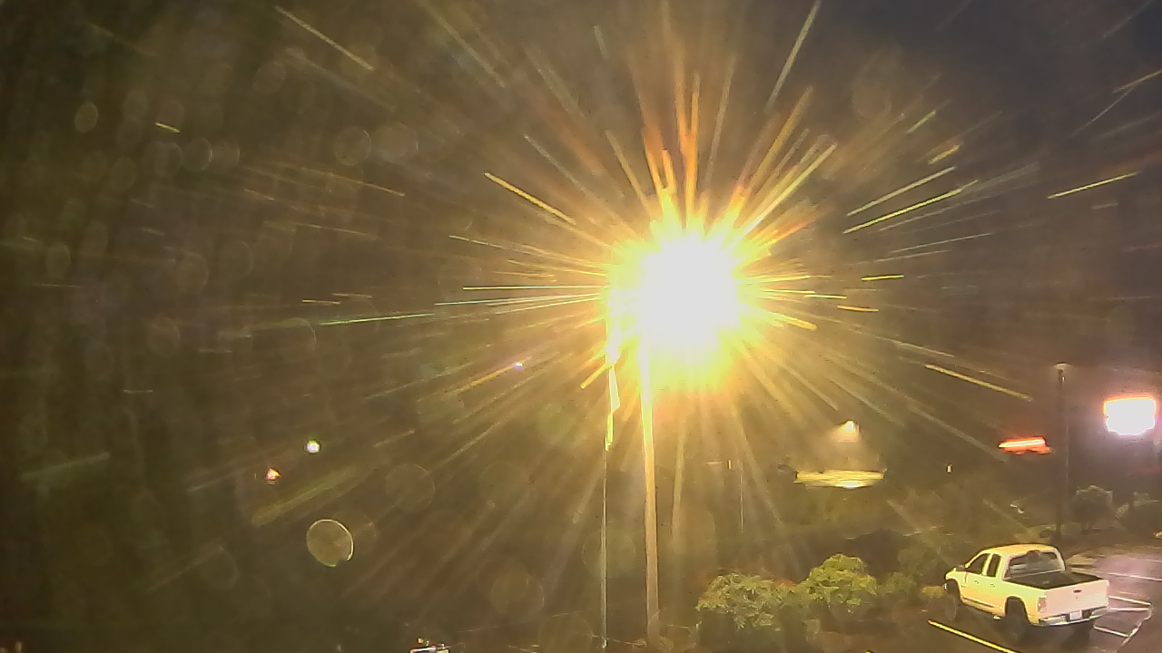 Thumbnail for current weather camera view from Wishkah Valley School in Aberdeen, Washington