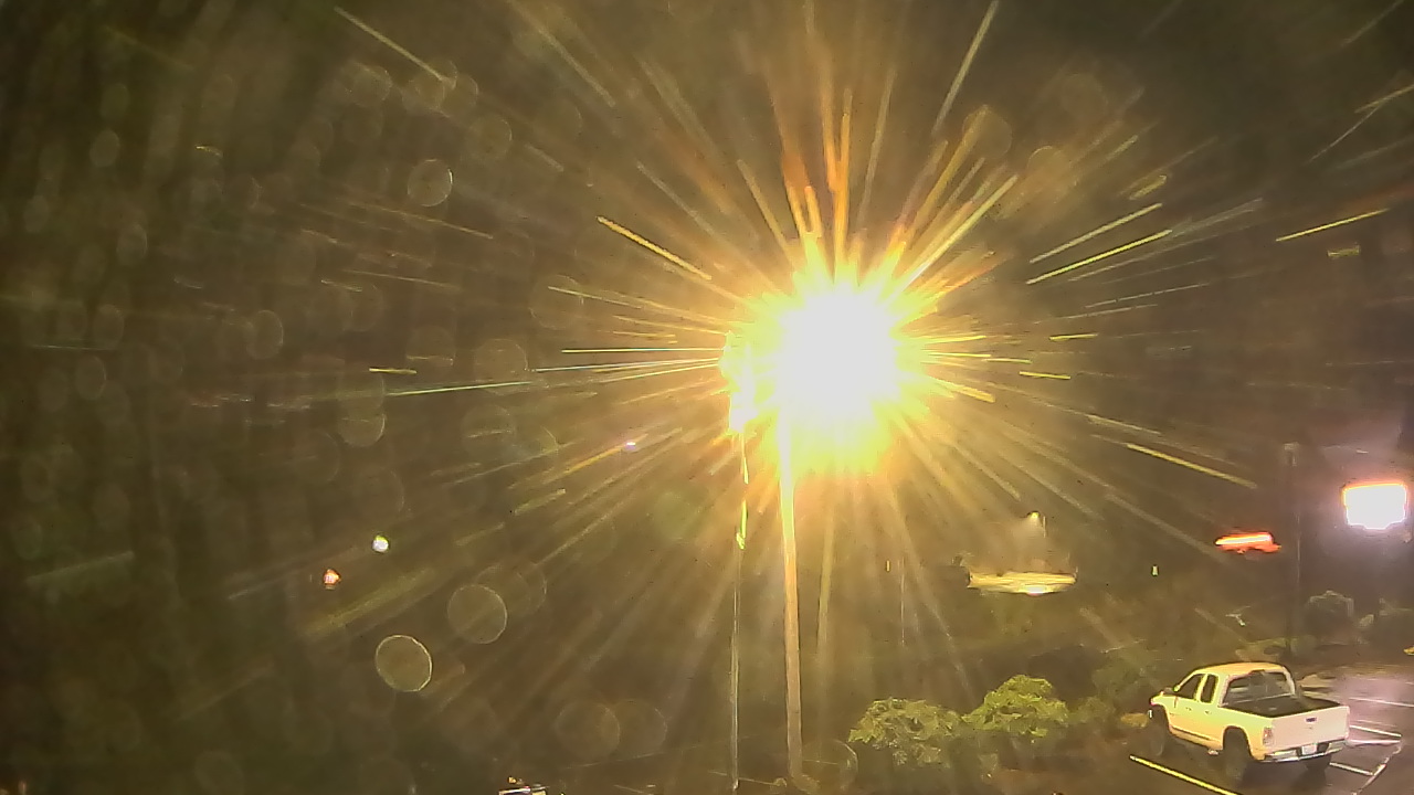 Thumbnail for current weather camera view from Wishkah Valley School in Aberdeen, Washington