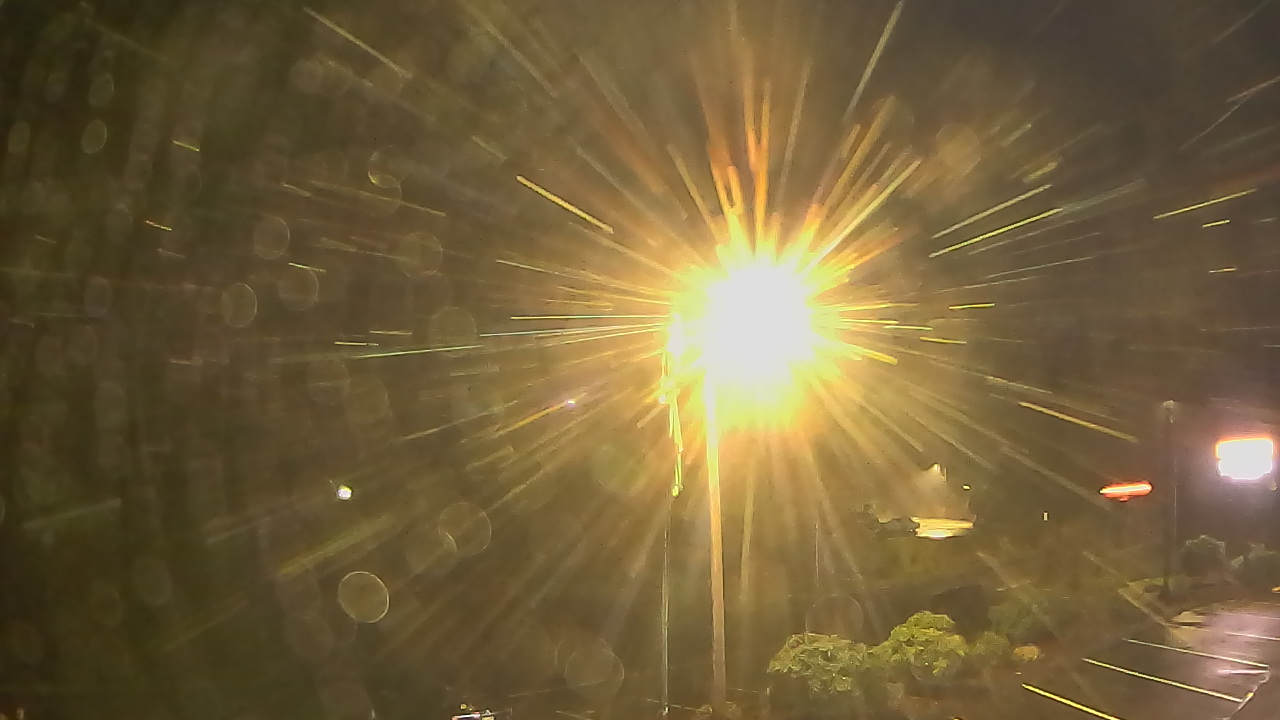 Thumbnail for current weather camera view from Wishkah Valley School in Aberdeen, Washington