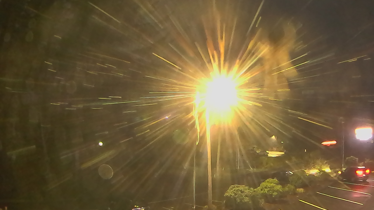 Thumbnail for current weather camera view from Wishkah Valley School in Aberdeen, Washington