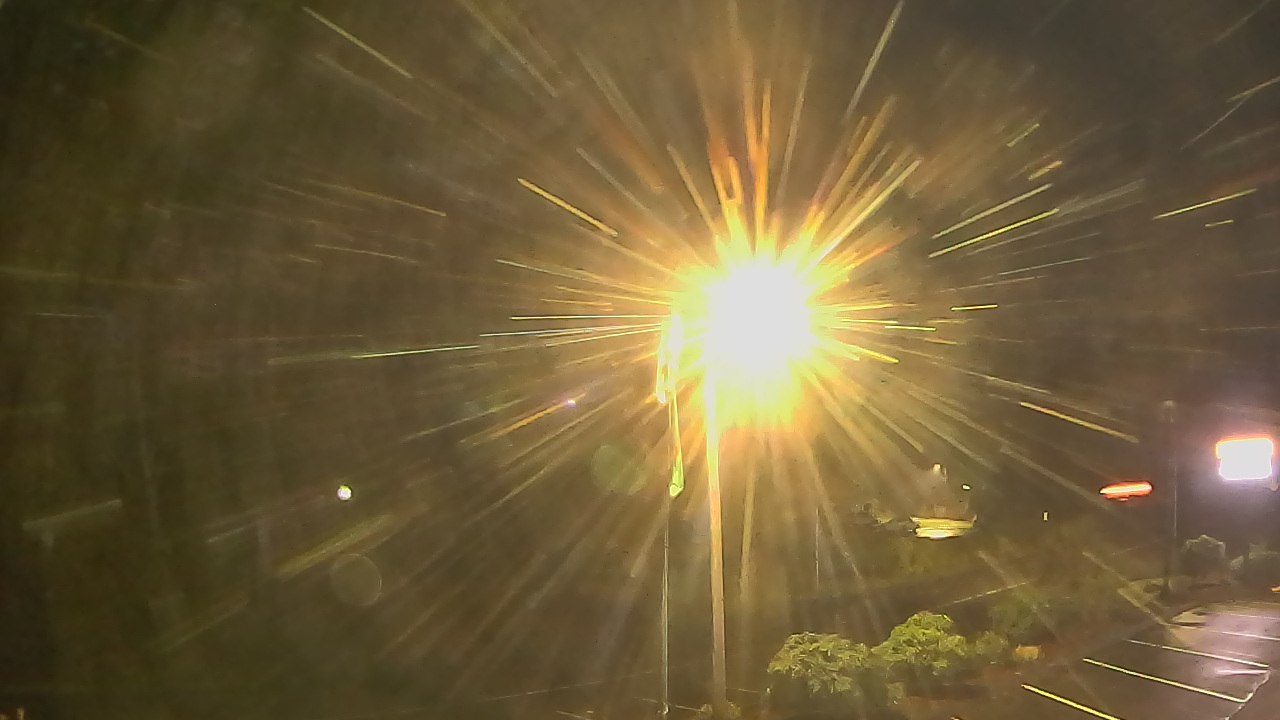 Thumbnail for current weather camera view from Wishkah Valley School in Aberdeen, Washington