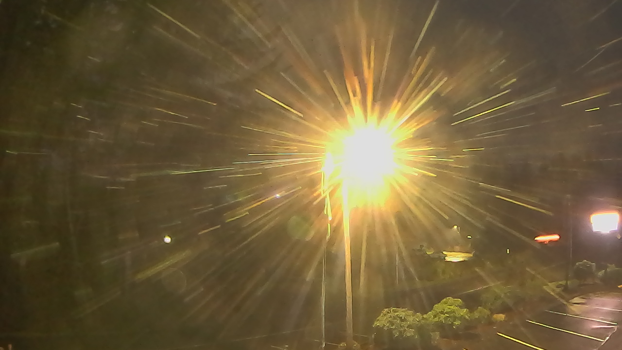 Thumbnail for current weather camera view from Wishkah Valley School in Aberdeen, Washington