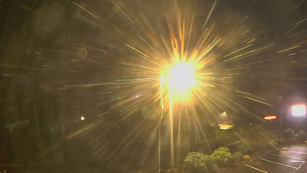 Thumbnail for current weather camera view from Wishkah Valley School in Aberdeen, Washington