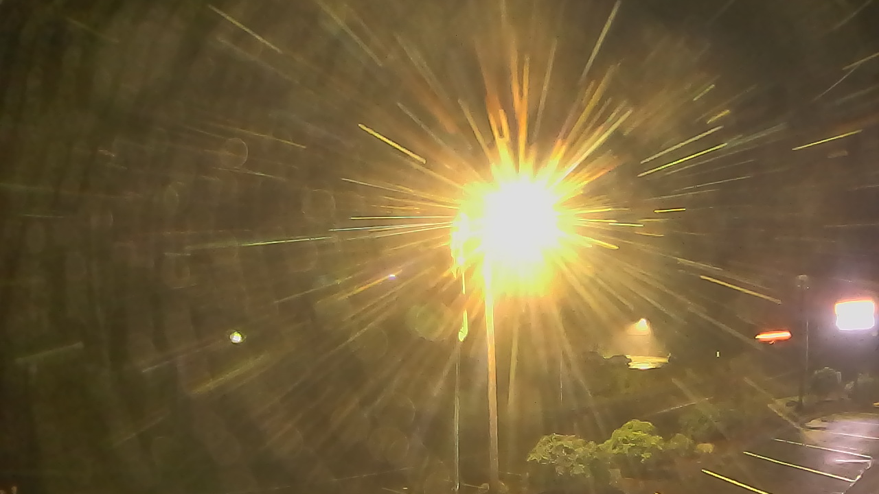 Thumbnail for current weather camera view from Wishkah Valley School in Aberdeen, Washington