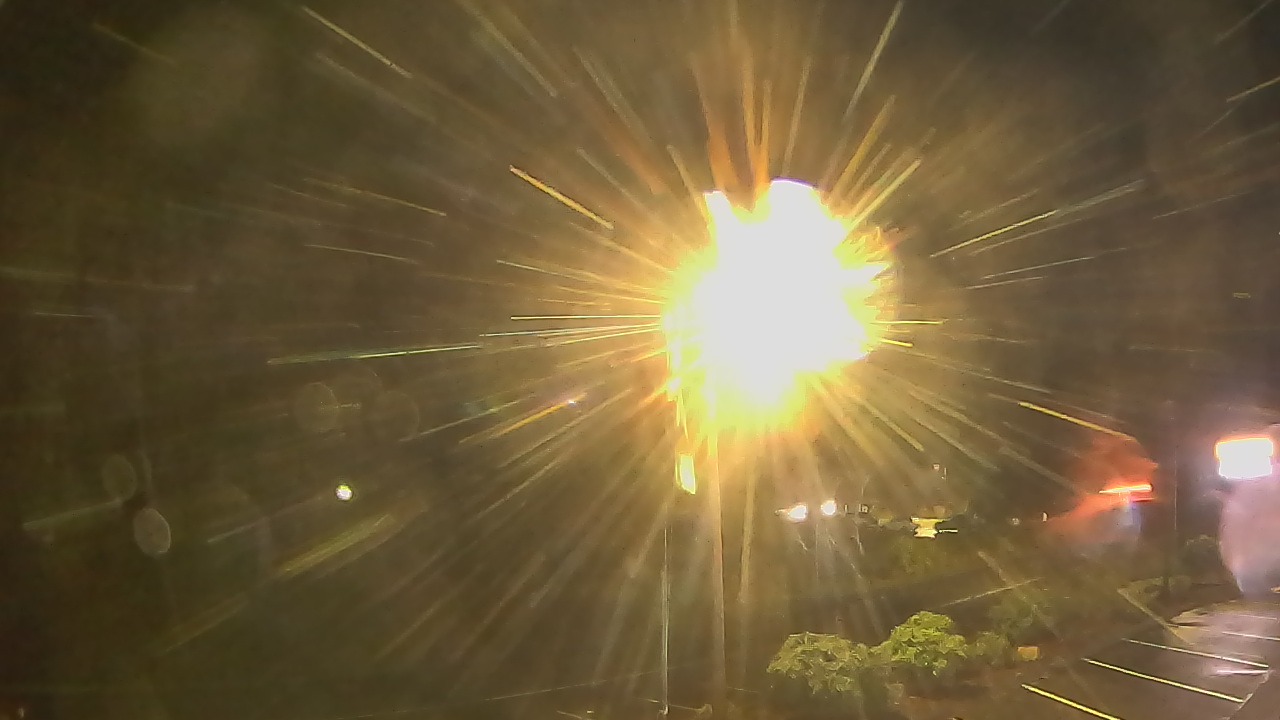 Thumbnail for current weather camera view from Wishkah Valley School in Aberdeen, Washington