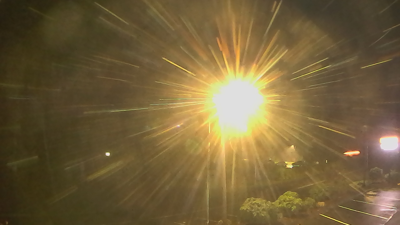 Thumbnail for current weather camera view from Wishkah Valley School in Aberdeen, Washington