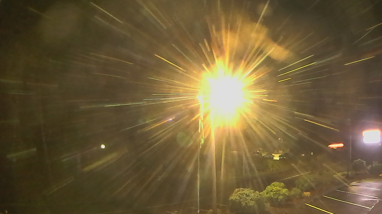 Thumbnail for current weather camera view from Wishkah Valley School in Aberdeen, Washington