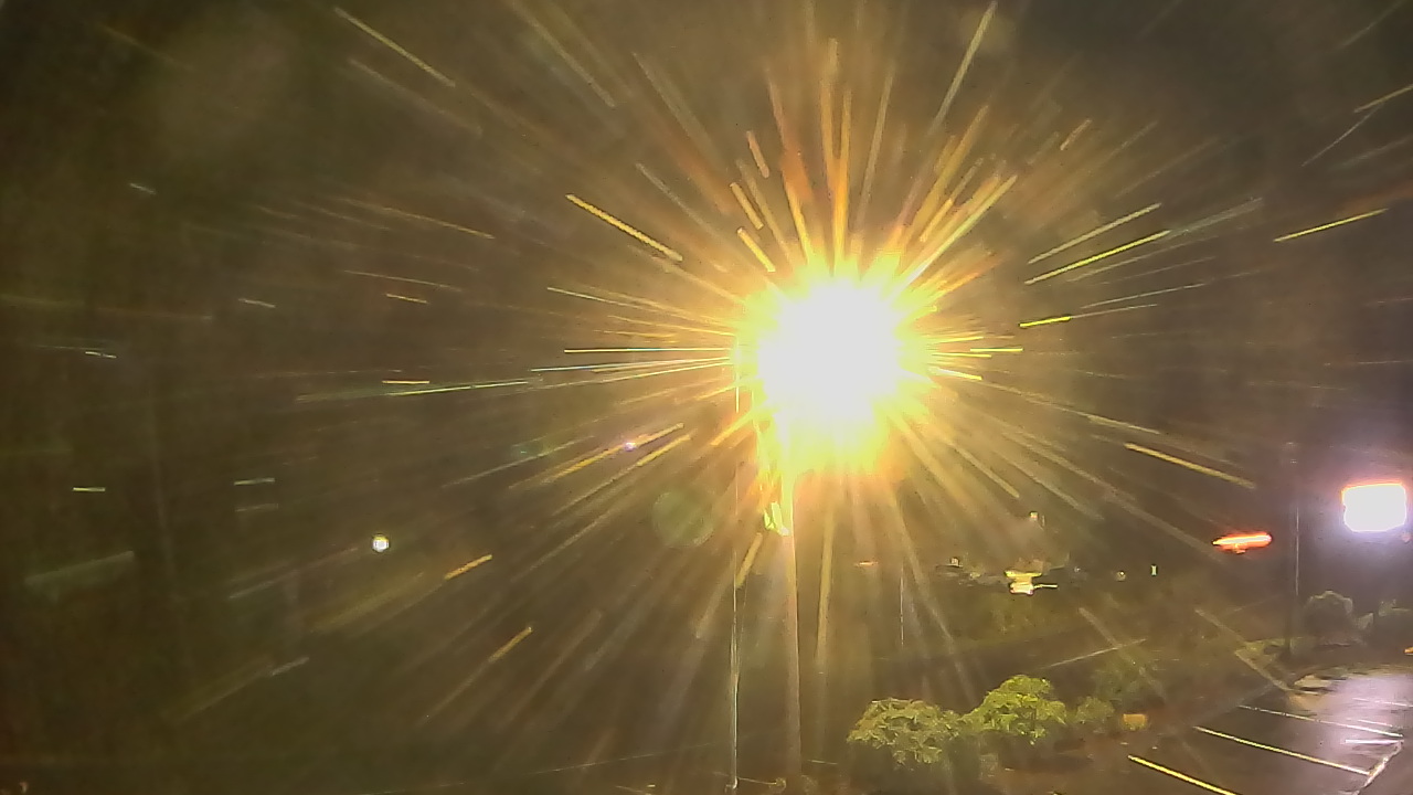 Thumbnail for current weather camera view from Wishkah Valley School in Aberdeen, Washington