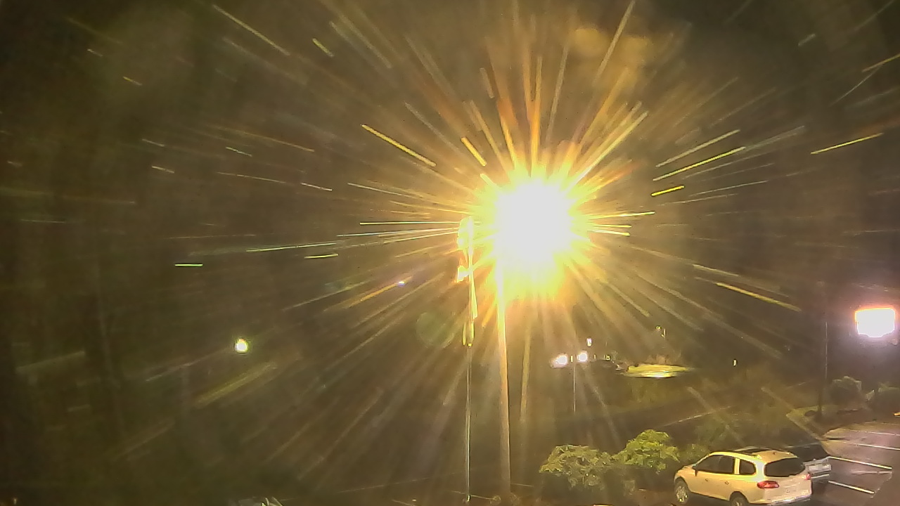 Thumbnail for current weather camera view from Wishkah Valley School in Aberdeen, Washington