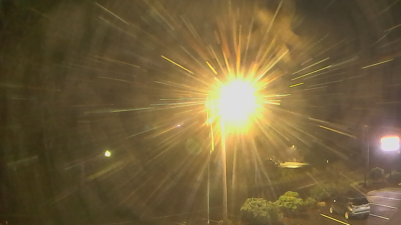 Thumbnail for current weather camera view from Wishkah Valley School in Aberdeen, Washington