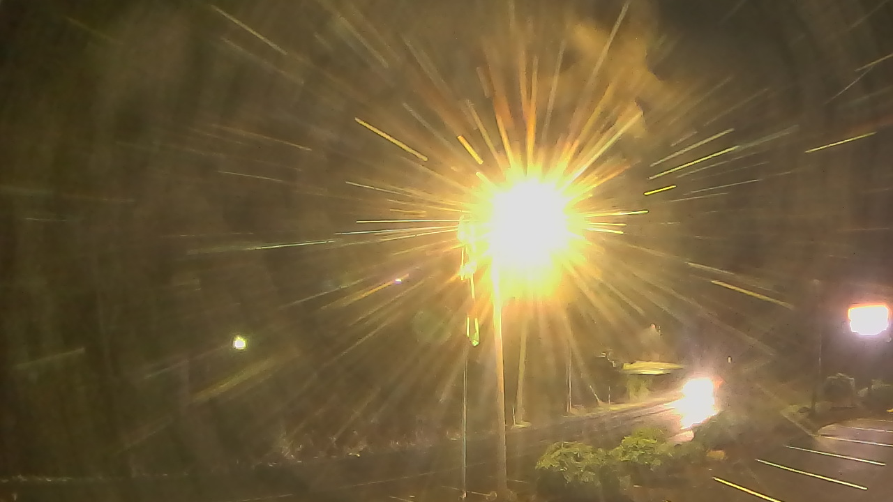 Thumbnail for current weather camera view from Wishkah Valley School in Aberdeen, Washington