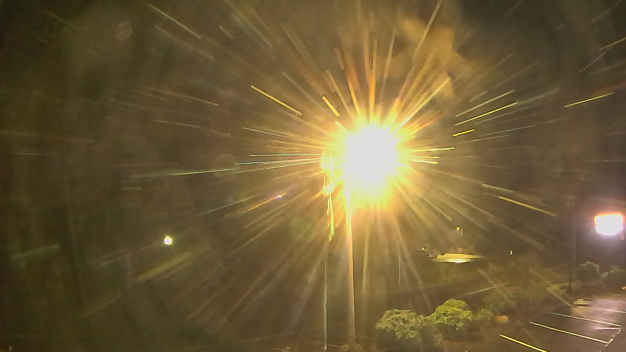 Thumbnail for current weather camera view from Wishkah Valley School in Aberdeen, Washington