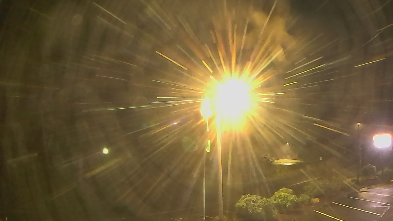 Thumbnail for current weather camera view from Wishkah Valley School in Aberdeen, Washington