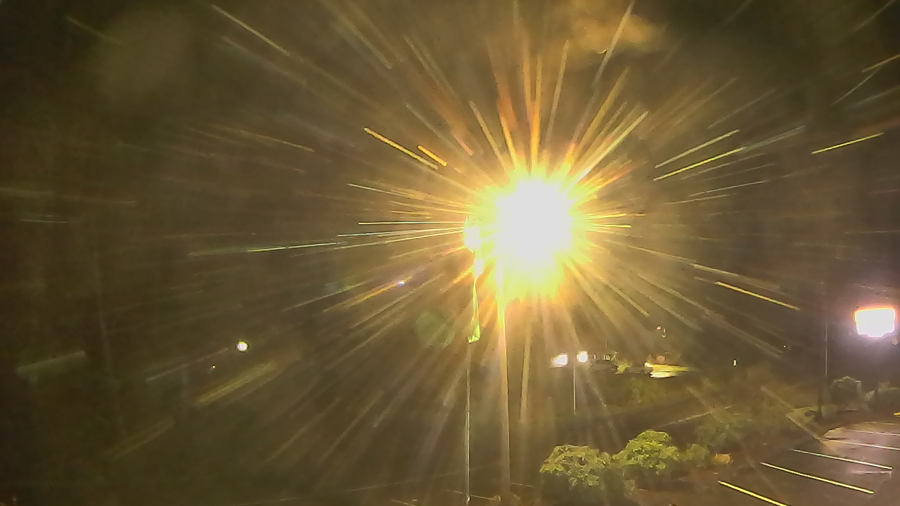 Thumbnail for current weather camera view from Wishkah Valley School in Aberdeen, Washington