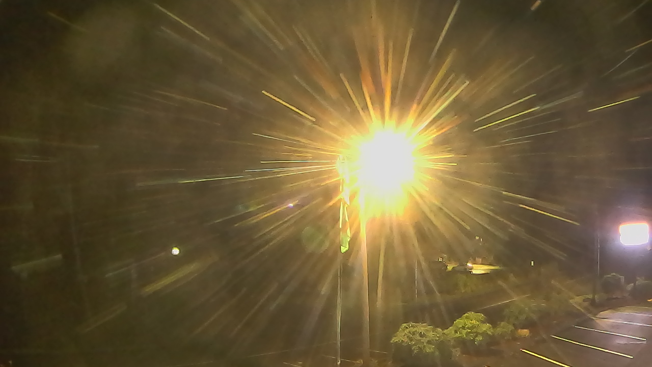 Thumbnail for current weather camera view from Wishkah Valley School in Aberdeen, Washington