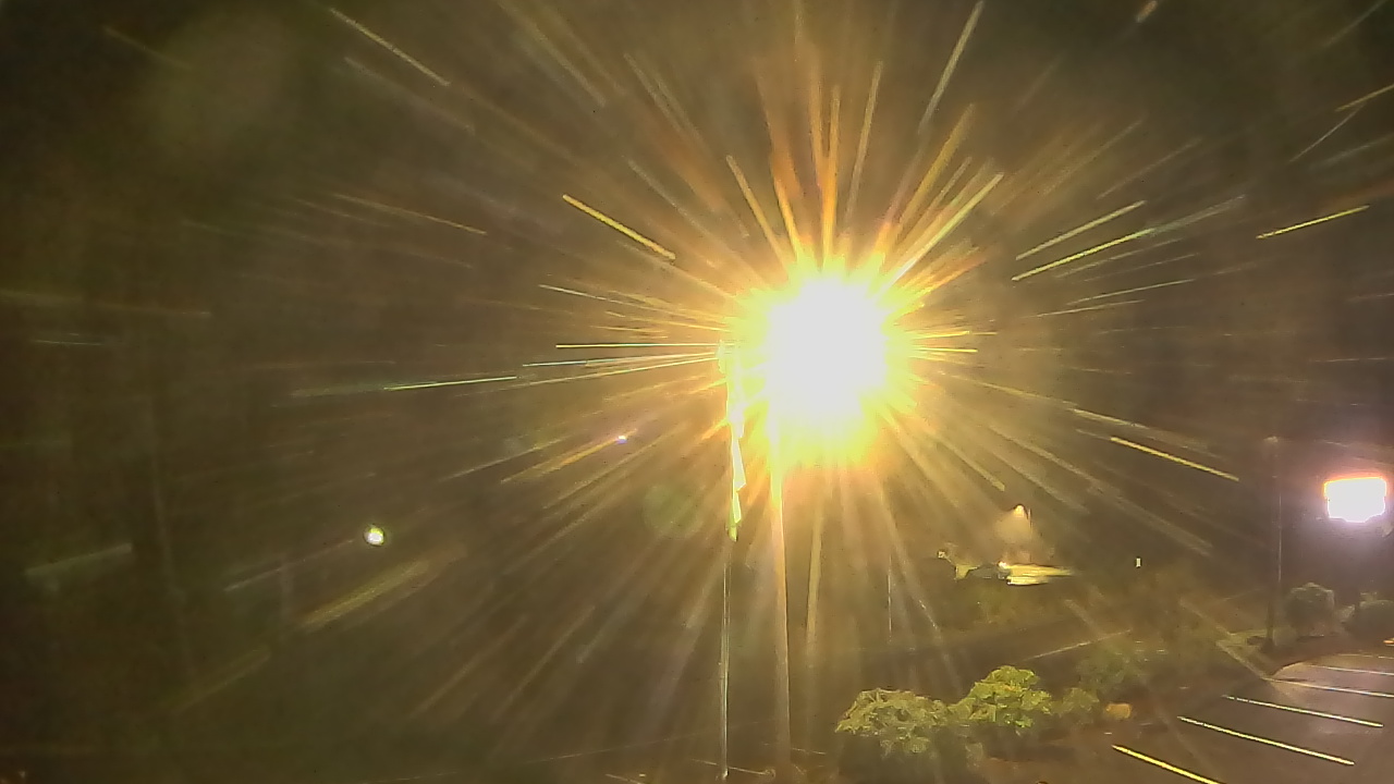 Thumbnail for current weather camera view from Wishkah Valley School in Aberdeen, Washington