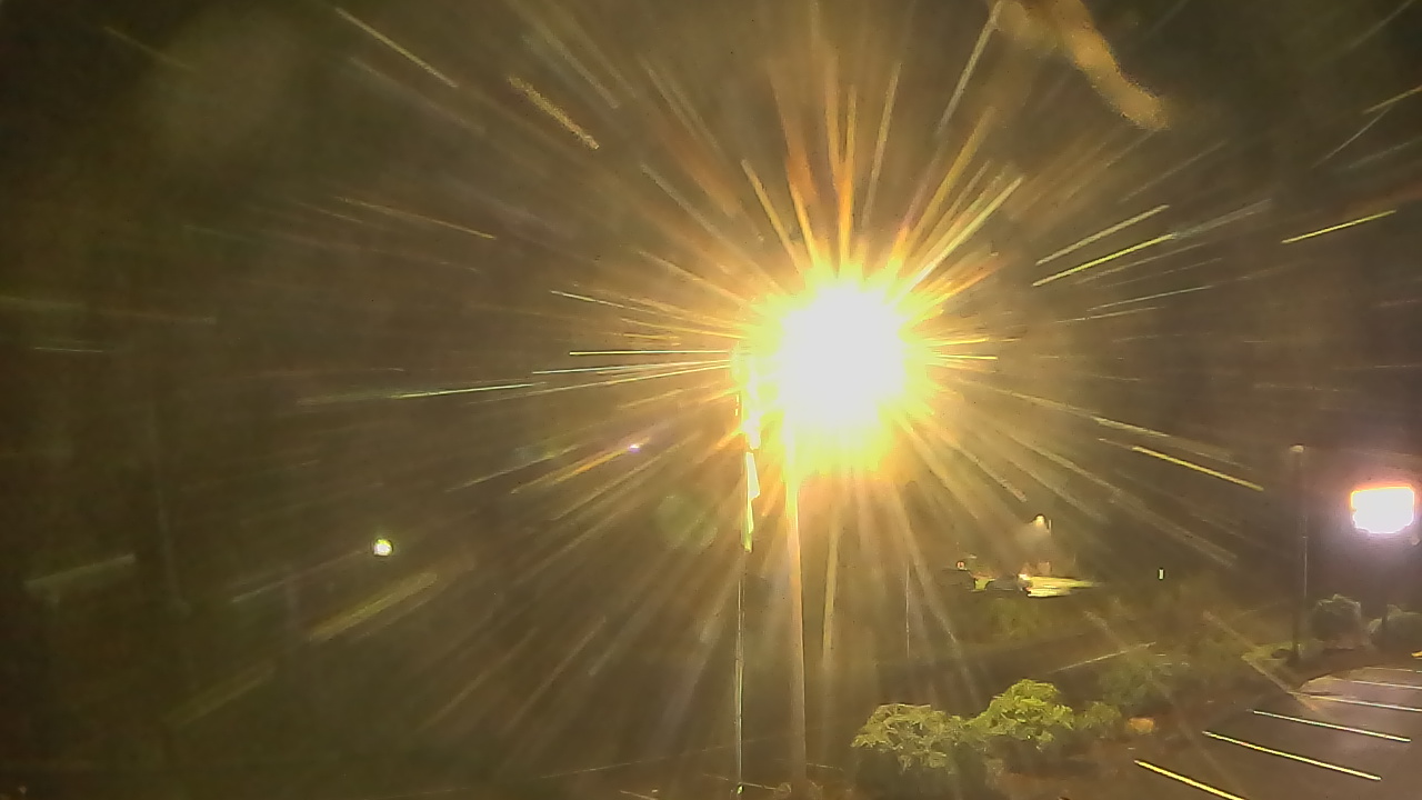 Thumbnail for current weather camera view from Wishkah Valley School in Aberdeen, Washington