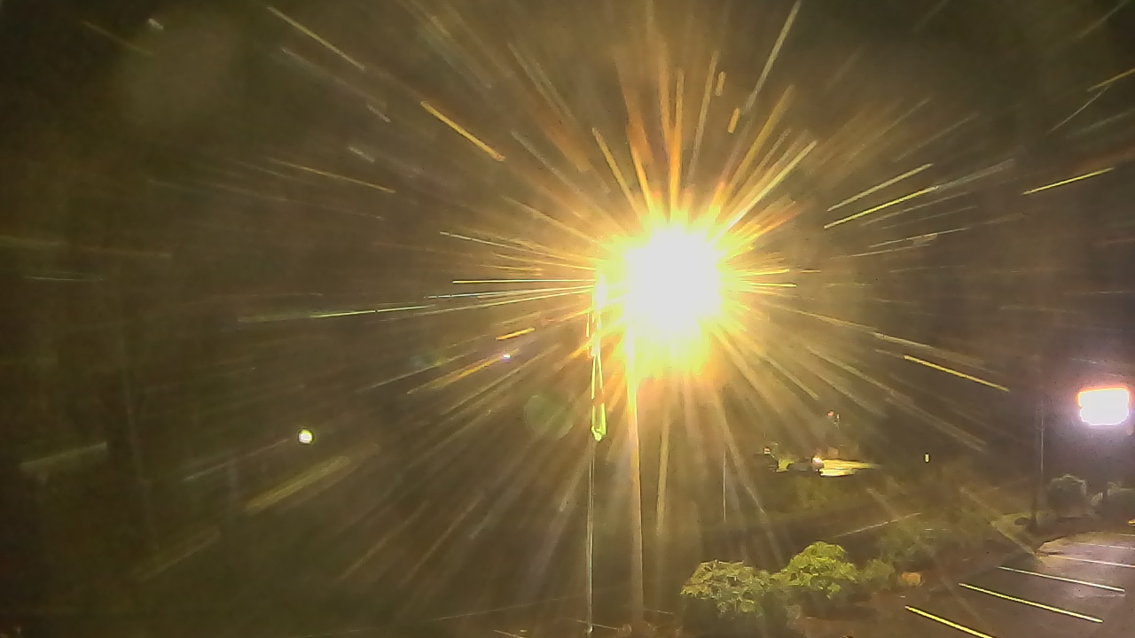 Thumbnail for current weather camera view from Wishkah Valley School in Aberdeen, Washington