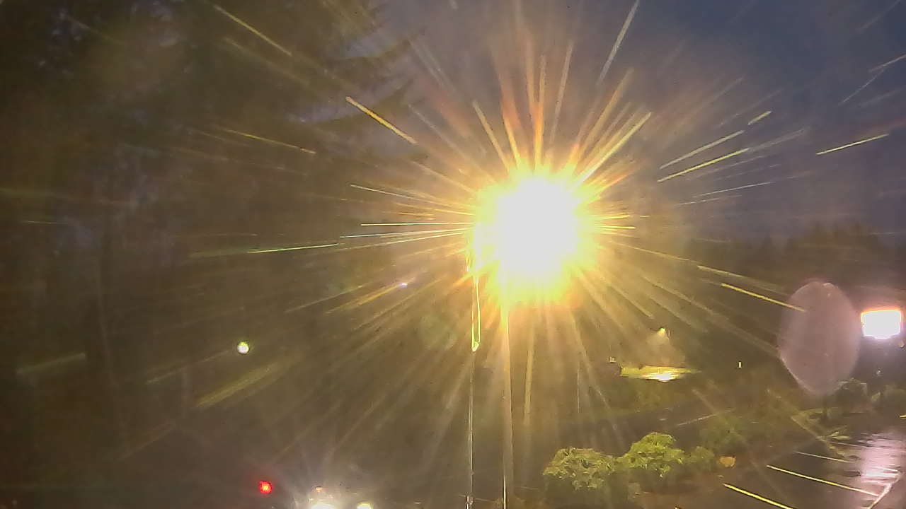 Thumbnail for current weather camera view from Wishkah Valley School in Aberdeen, Washington