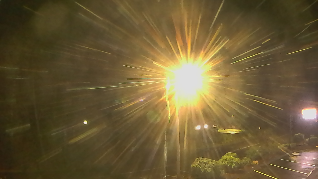 Thumbnail for current weather camera view from Wishkah Valley School in Aberdeen, Washington