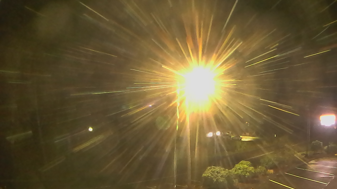 Thumbnail for current weather camera view from Wishkah Valley School in Aberdeen, Washington