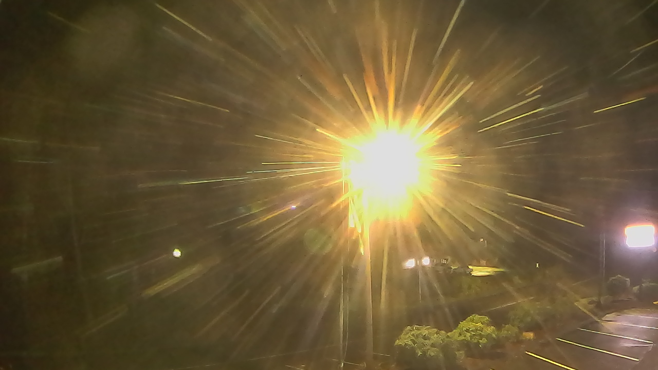 Thumbnail for current weather camera view from Wishkah Valley School in Aberdeen, Washington