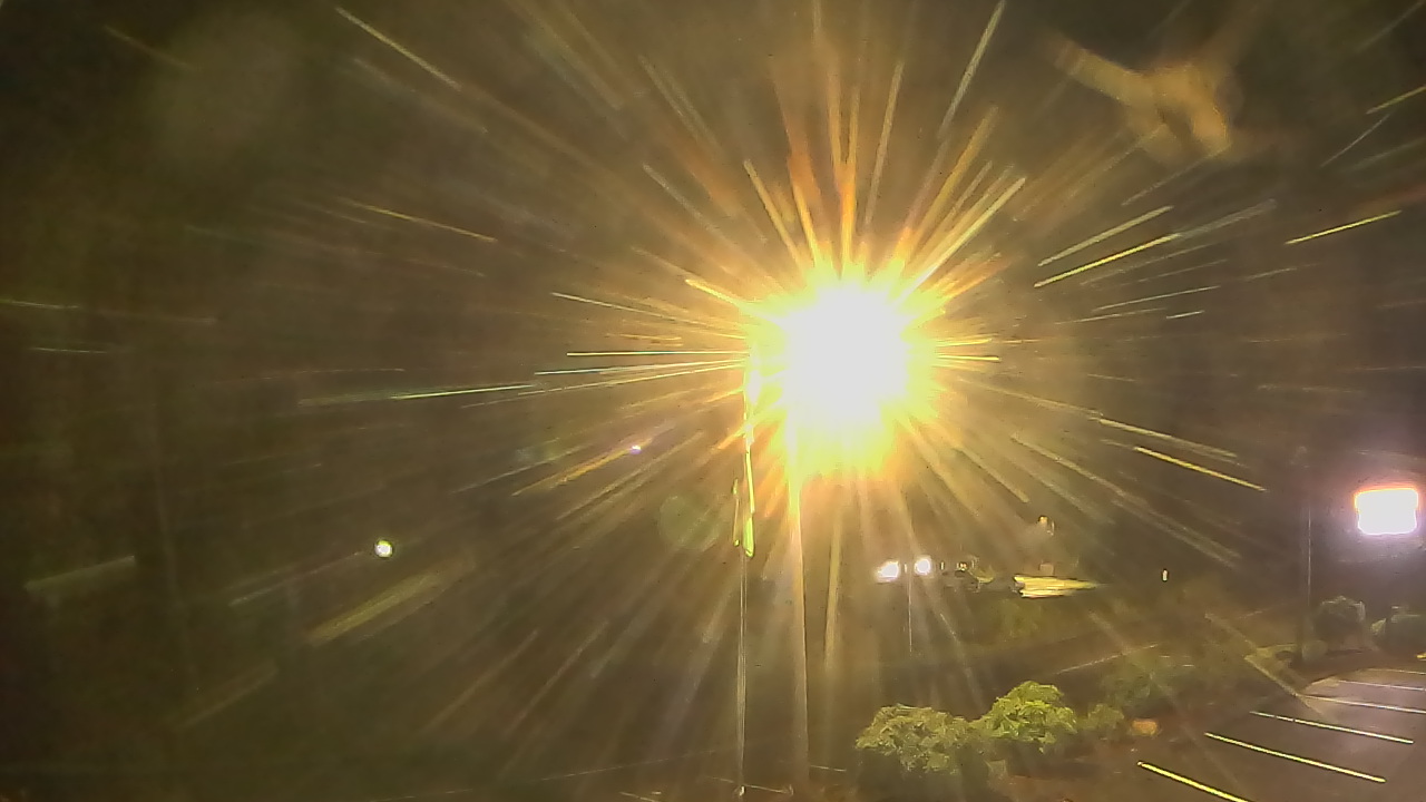 Thumbnail for current weather camera view from Wishkah Valley School in Aberdeen, Washington