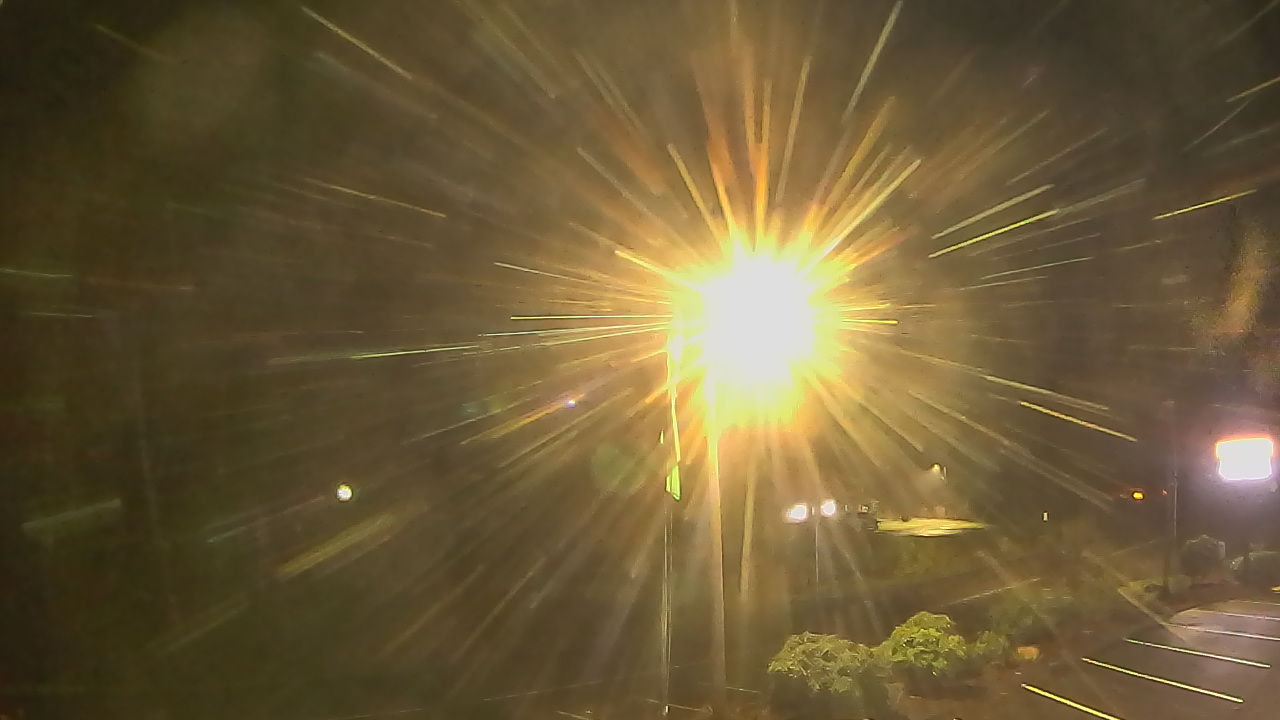 Thumbnail for current weather camera view from Wishkah Valley School in Aberdeen, Washington