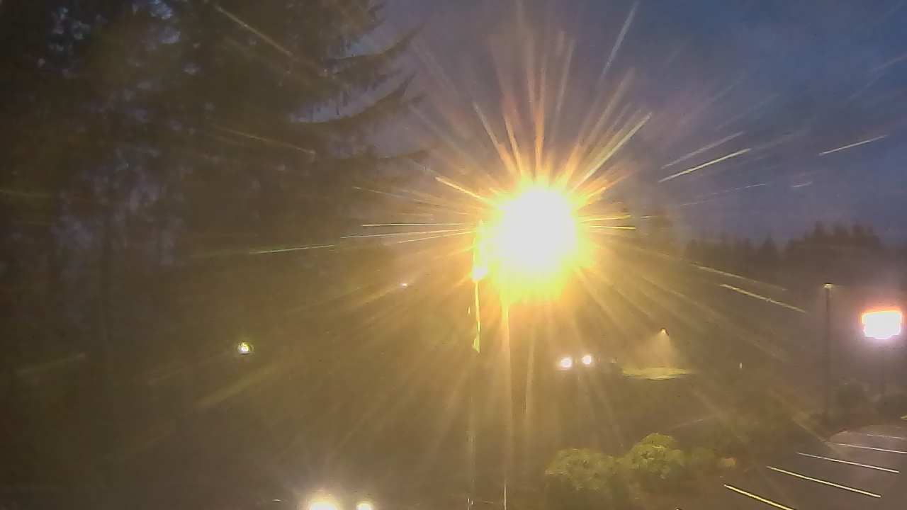 Thumbnail for current weather camera view from Wishkah Valley School in Aberdeen, Washington