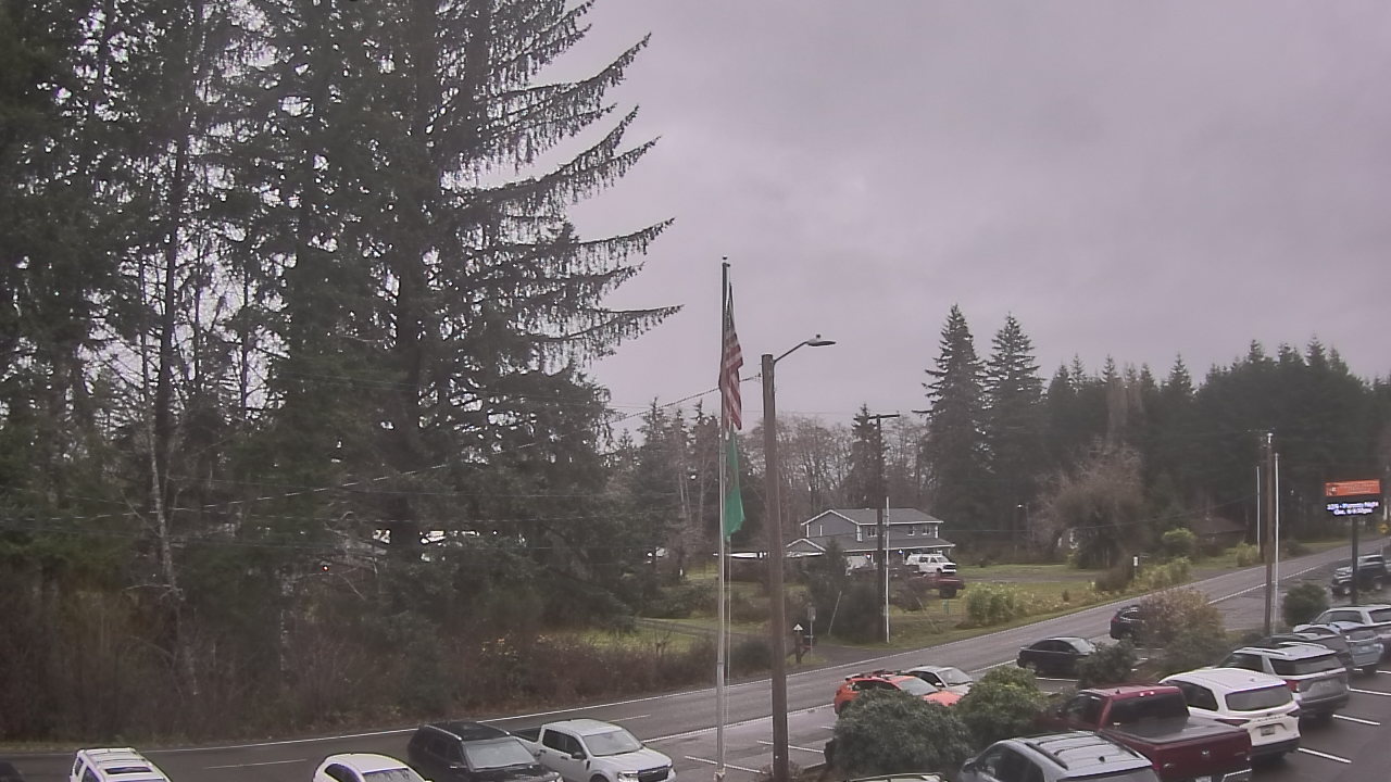 Thumbnail for current weather camera view from Wishkah Valley School in Aberdeen, Washington