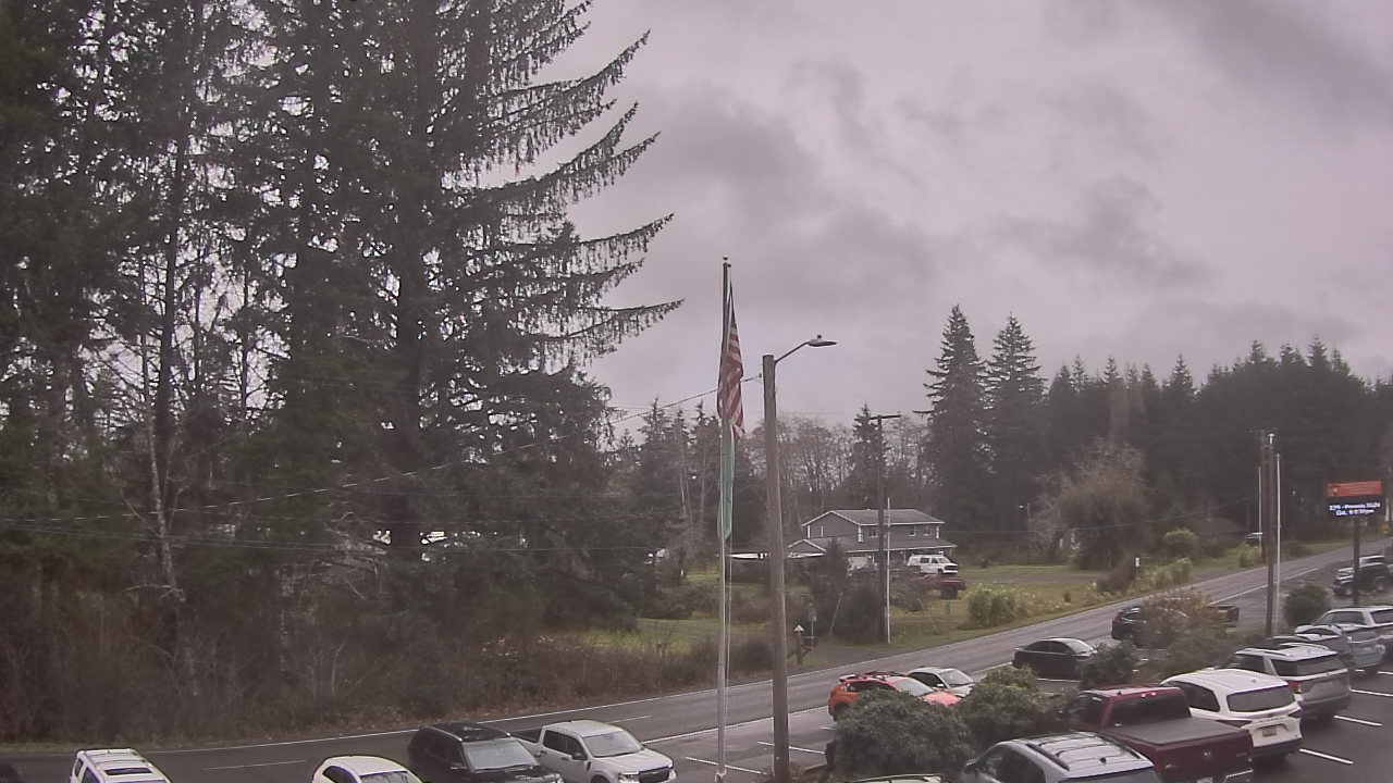 Thumbnail for current weather camera view from Wishkah Valley School in Aberdeen, Washington