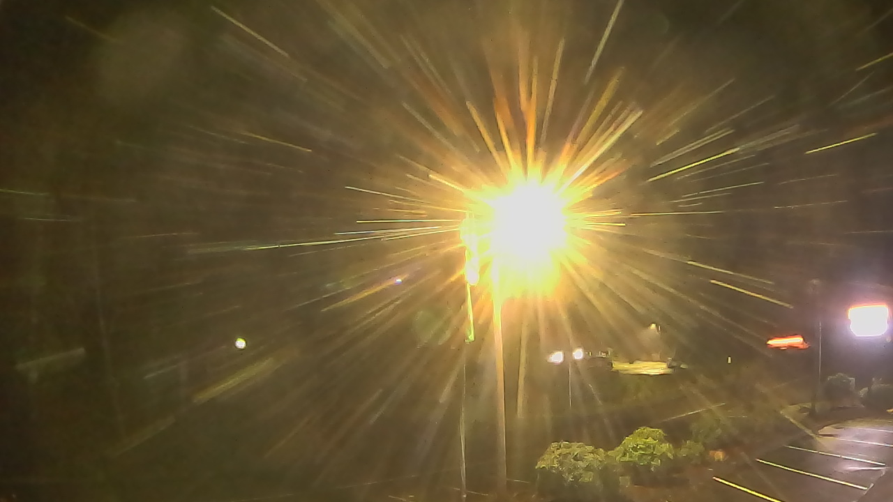 Thumbnail for current weather camera view from Wishkah Valley School in Aberdeen, Washington