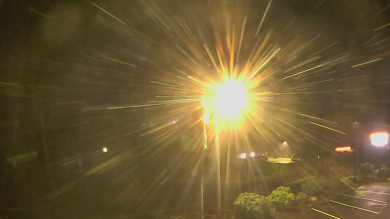 Thumbnail for current weather camera view from Wishkah Valley School in Aberdeen, Washington