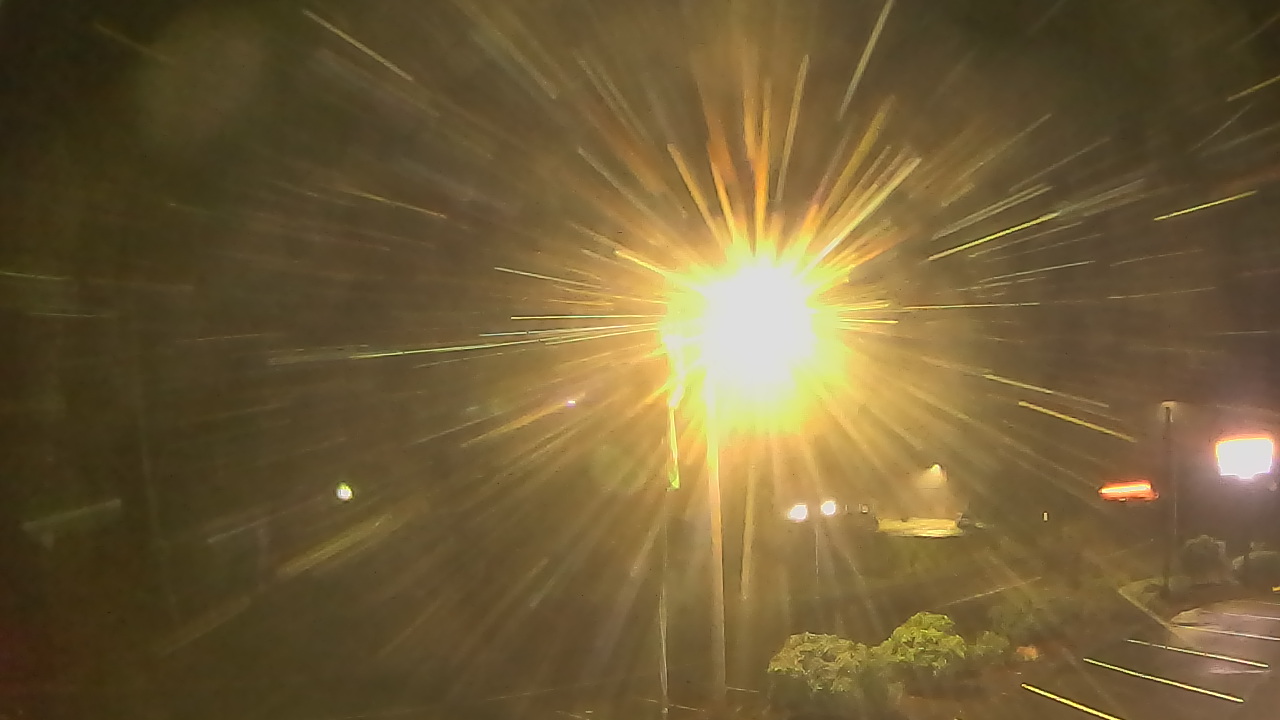 Thumbnail for current weather camera view from Wishkah Valley School in Aberdeen, Washington