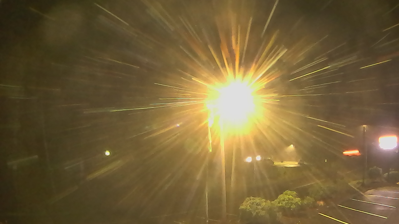 Thumbnail for current weather camera view from Wishkah Valley School in Aberdeen, Washington