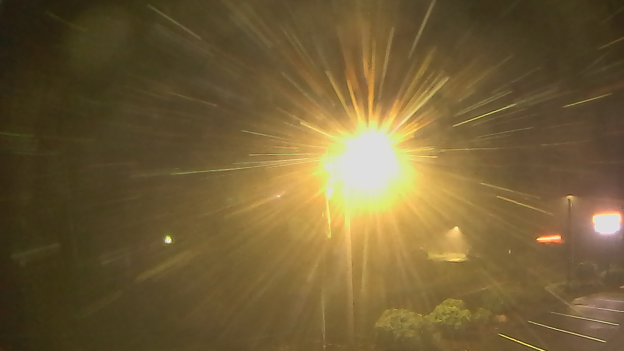 Thumbnail for current weather camera view from Wishkah Valley School in Aberdeen, Washington