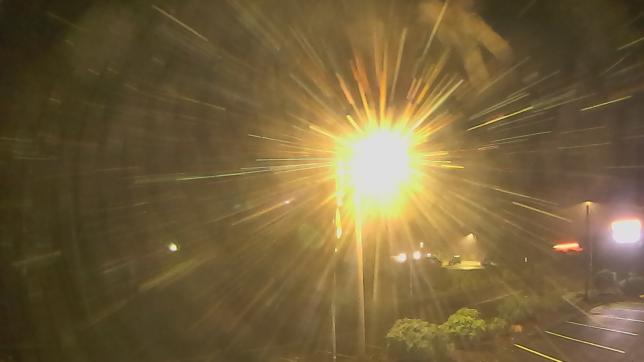 Thumbnail for current weather camera view from Wishkah Valley School in Aberdeen, Washington