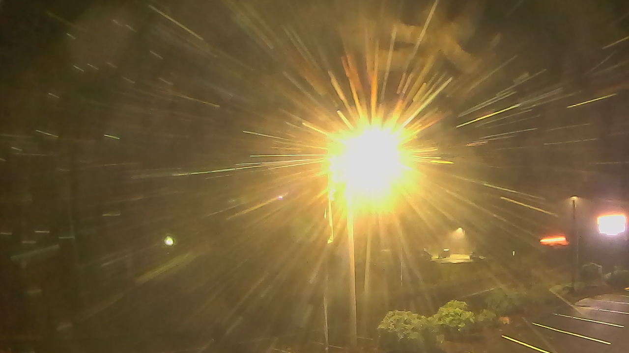 Thumbnail for current weather camera view from Wishkah Valley School in Aberdeen, Washington