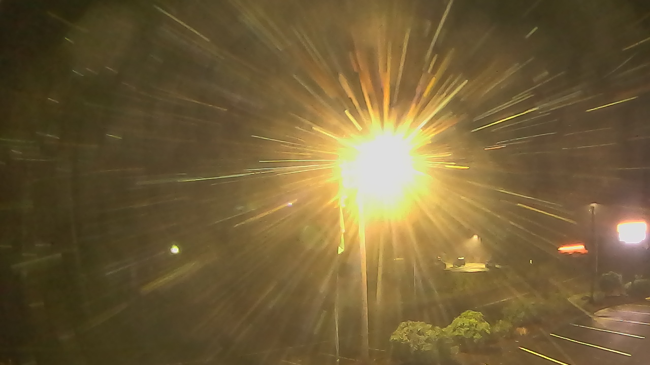 Thumbnail for current weather camera view from Wishkah Valley School in Aberdeen, Washington