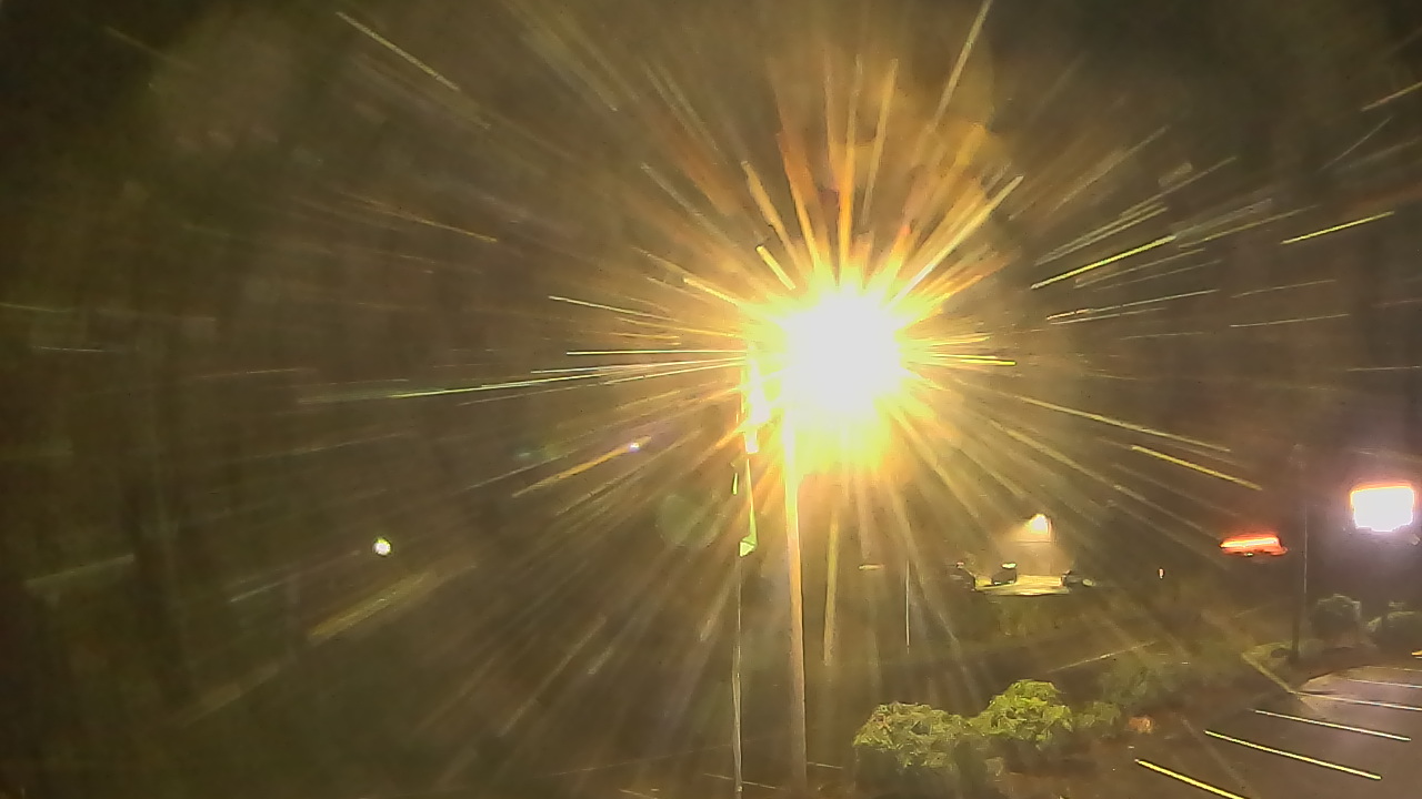 Thumbnail for current weather camera view from Wishkah Valley School in Aberdeen, Washington