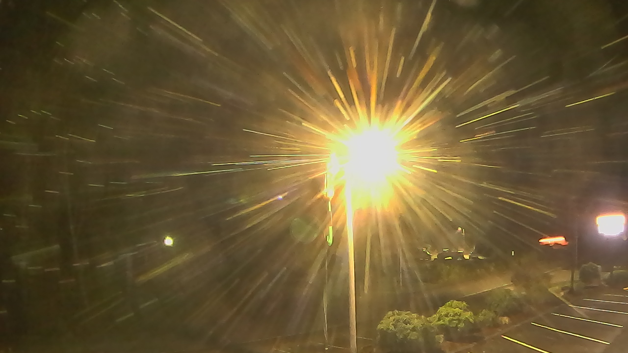 Thumbnail for current weather camera view from Wishkah Valley School in Aberdeen, Washington