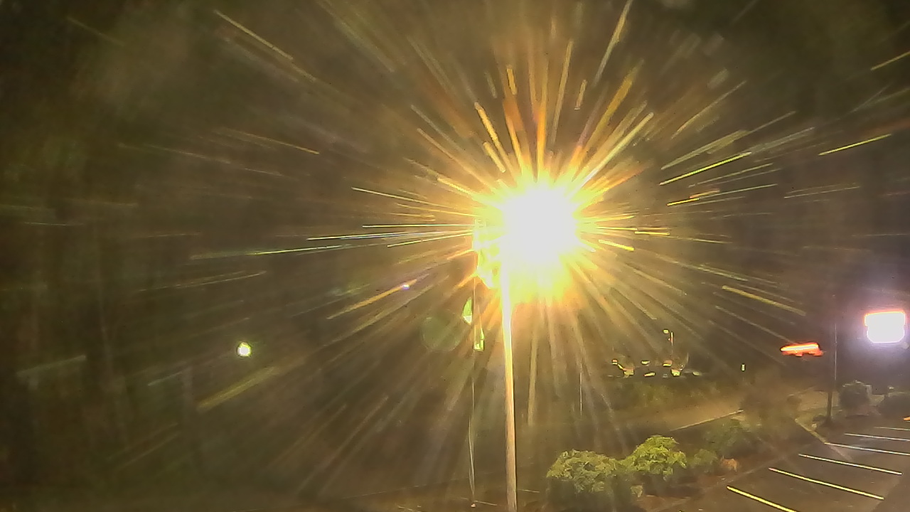 Thumbnail for current weather camera view from Wishkah Valley School in Aberdeen, Washington