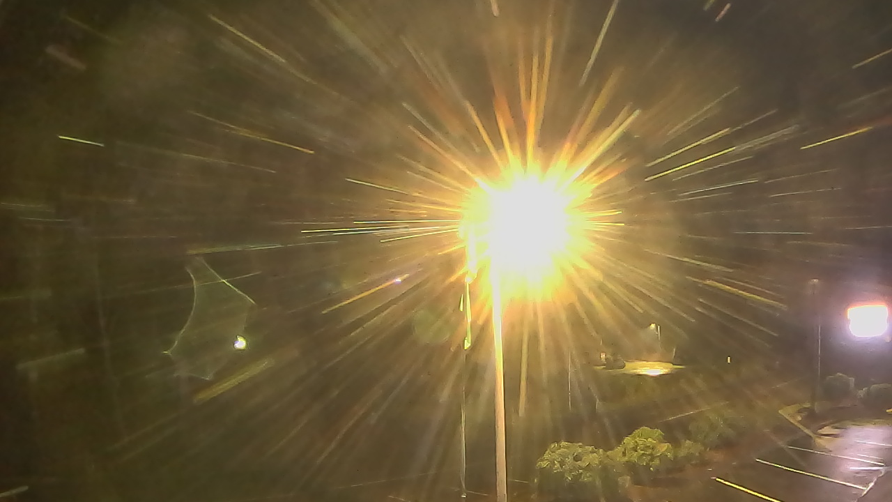 Thumbnail for current weather camera view from Wishkah Valley School in Aberdeen, Washington