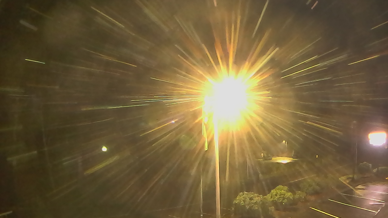 Thumbnail for current weather camera view from Wishkah Valley School in Aberdeen, Washington